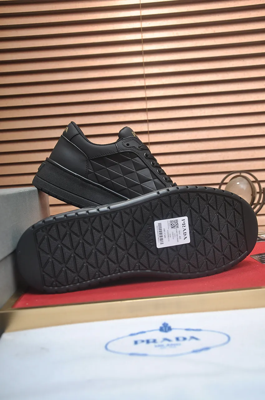 Men's shoes 💰580💶【PRADA】Top original, new season, high quality original goods, top imported calfskin with original imported glue, imported cowhide inside with original cowhide feet, original outsole! Quality guaranteed! Code 38-45 (45 customized)